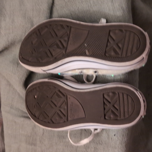 Sparkly Iridescent Converse Size 7 - Picture 5 of 5